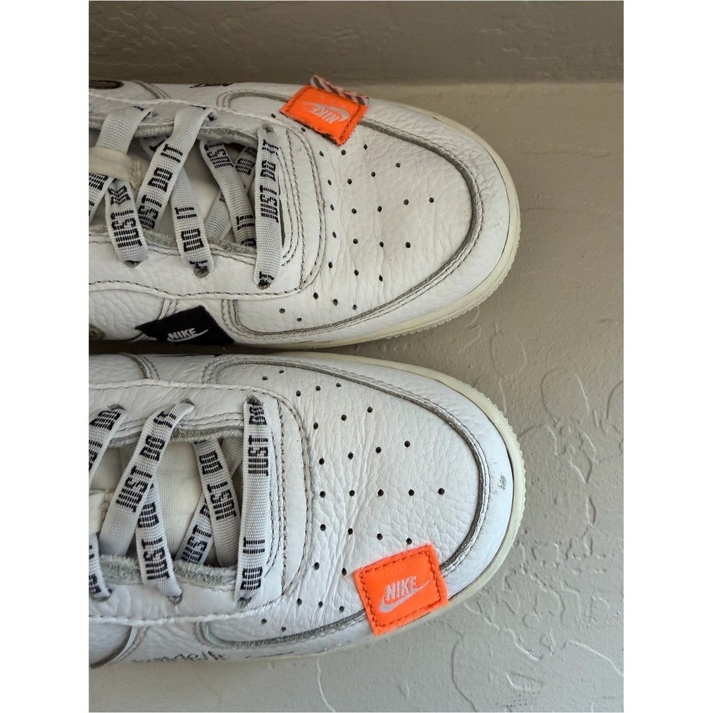 Nike Air Force 1 Low 'Just Do It' White (Big Kids/Youth 6Y / Women's 7.5) - Picture 5 of 11